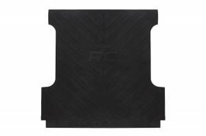 Rough Country - RCM661 | Dodge Bed Mat w/RC Logos (19-21 Ram 1500 | 5ft 7in Bed)