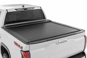 Rough Country - 46514551A | Rough Country Retractable Bed Cover For Toyota Tacoma | 2022-2023 | 5'7" Bed