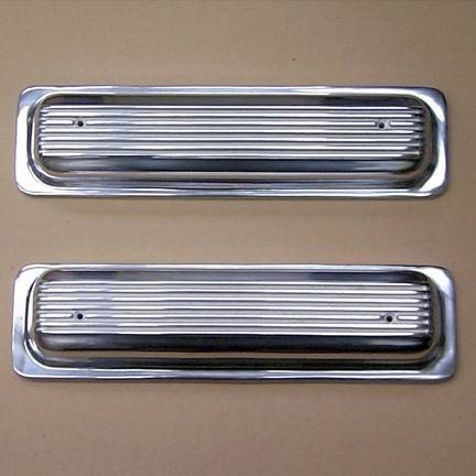 PML Covers - PML Polished Chevy Small Block, 1987-1998, Center Bolt, Finned Top