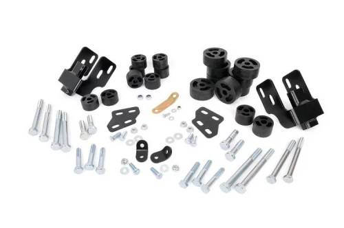 Rough Country - RC701 | 1.25in GM Body Lift Kit (07-13 Silverado/Sierra 1500)