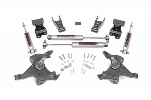 Rough Country - 725.20 | 2in / 4in Lowering Kit (88-98 GM 1500 PU)