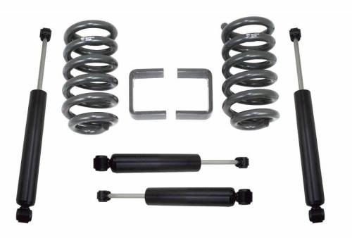 MaxTrac Suspension - K331135 | Complete 3/5 Lowering Kit (1973-1987 Chevrolet, GMC C10 2WD | 8 Cylinder)