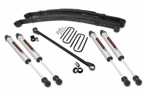 Rough Country - 48970 | Rough Country 2.5in Ford Leveling Lift Kit w/ V2 Shocks (99-04 F-250/350 4WD)