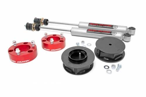 Rough Country - 76530RED | Rough Country 3 Inch Suspension Lift Kit For Toyota 4Runner (2003-2009) / FJ Cruiser (2007-2014) | No Struts (Spacer), Premium N3