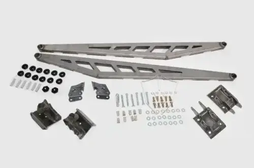 McGaughys Suspension Parts - 52018 | McGaughys Traction Bar Kit 2002-2010 GM Truck 2500/3500