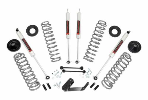 Rough Country - 67640 | Rough Country 3.25 Inch Lift Kit For Jeep Wrangler JK 4WD | 2007-2018 | M1 Shocks
