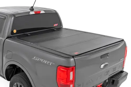 Rough Country - 49220500 | Rough Country Hard Tri-Fold Flip Up Tonneau Bed Cover For Ford Ranger 2WD/4WD | 2019-2023 | 5' Bed