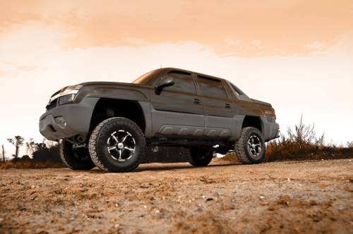 Rough Country - 27920 | 6 Inch Lift Kit | NTD | N3 | Chevy Avalanche 1500 (02-06)/Suburban 1500 (00-06)