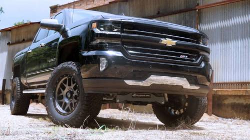 SuperLift - K160B | Superlift 6.5in Suspension Lift Kit with Bilstein Shocks (2014-2016 Silverado, Sierra 1500 4WD | OE Cast Steel Control Arms)