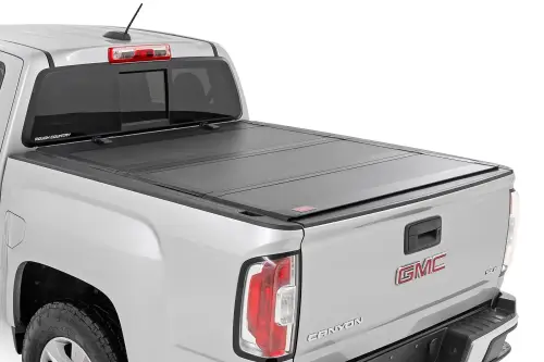 Rough Country - 49120500 | Rough Country Hard Tri-Fold Flip Up Tonneau Bed Cover For Chevrolet Colorado / GMC Canyon | 2015-2023 | 5' Bed