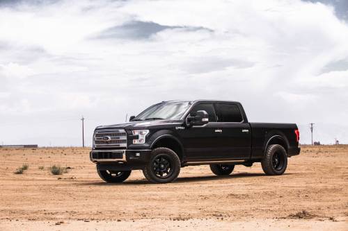 Cognito Motorsports - 220-P1181 | Cognito 2.5-inch Performance Leveling Kit with Elka 2.0 IFP shocks (2015-2020 Ford F150 4WD)