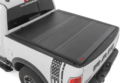 Rough Country - 47319550B | Rough Country Hard Low Profile Bed Cover For Dodge Ram 1500 & 2500 Or Ram 1500, 2500 & 3500 | 5' 7" Bed