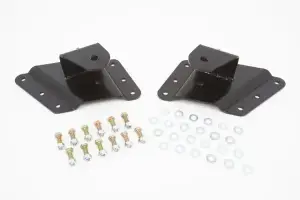 33086 | McGaughys 3 Inch Rear Drop Hangers 2002-2010 GM 2500/3500 Trucks 2WD/4WD