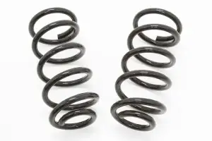 34038 | McGaughys 2 Inch Drop Coils 2007-2018 GM 1500 Truck Ext Cab 2WD