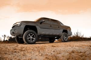 Rough Country - 27920 | 6 Inch Lift Kit | NTD | N3 | Chevy Avalanche 1500 (02-06)/Suburban 1500 (00-06) - Image 1