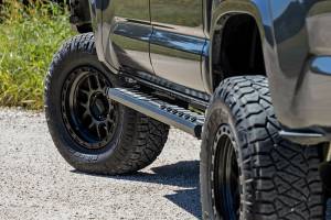 41009 | Rough Country BA2 Running Board Side Step Bars (2005-2023 Tacoma 2WD/4WD| Double Cab)