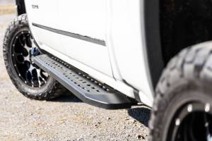 44001 | Rough Country RPT2 Running Boards (2007-2018 Silverado, Sierra 1500, 2500 HD, 3500 HD 2WD/4WD | Crew Cab)