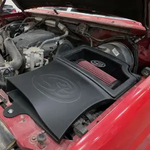 S&B Filters - 75-5131 | S&B  Filters Cold Air Intake (1994-1997 F250, F350 7.3L Powerstroke) Cotton  Cleanable Red - Image 5