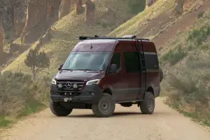 Van Compass - 7219 | VanCompass 2 inch Striker Complete Lift Kit (2023-2025 Sprinter 2500 AWD SRW) - Image 2