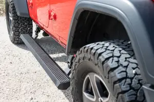 PSR610430 | Rough Country Power Retractable Running Boards With LED Lights (2018-2024 Wrangler JL 4WD | 4 Door)