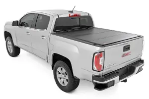 Rough Country - 49120500 | Rough Country Hard Tri-Fold Flip Up Tonneau Bed Cover For Chevrolet Colorado / GMC Canyon | 2015-2023 | 5' Bed - Image 6
