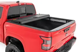 Rough Country - 49520501 | Rough Country Hard Tri Fold Flip Up Bed Cover (2005-2021 Frontier 2WD/4WD | 5' Bed) - Image 5