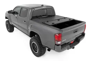 Rough Country - 49420600 | Rough Country Hard Tri Fold Flip Up Bed Cover (2016-2023 Tacoma 2WD/4WD | 6' Bed) - Image 4