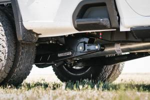 Cognito Motorsports - 110-90901 | Cognito SM Series LDG Traction Bar Kit For (2020-2024 Silverado, Sierra 2500 HD, 3500 HD 2WD/4WD with 0-4.0-Inch Rear Lift Height) - Image 4