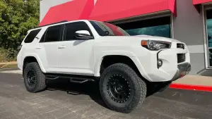 Traxda - 905099 | Traxda 3.0 InchFront / 1.25 Inch Rear Suspension Lift Kit (2003-2024 4Runner 2WD/4WD | Includes X-Reas Models) - Image 2