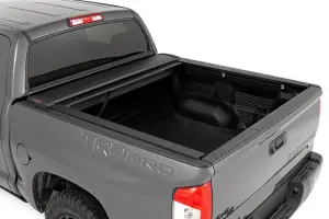 Rough Country - 46414550 | Rough Country Retractable Bed Cover For Toyota Tundra | 2007-2021 | 5'7" Bed - Image 3