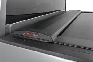 Rough Country - 46110690 | Rough Country Retractable Bed Cover For Chevrolet Silverado/GMC Sierra 2500 HD/3500 HD | 2020-2024 | 6'9" Bed - Image 7