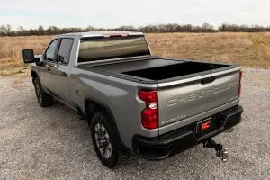 Rough Country - 46110690 | Rough Country Retractable Bed Cover For Chevrolet Silverado/GMC Sierra 2500 HD/3500 HD | 2020-2024 | 6'9" Bed - Image 9