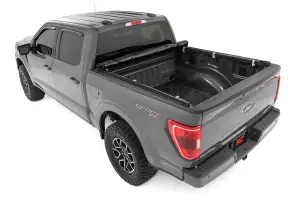 Rough Country - 42220550 | Rough Country Soft Roll Up Bed Cover For Ford F-150 / F-150 Lighting / Raptor / Tremor | 2015-2024 | 5'7" Bed - Image 3