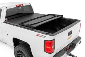 Rough Country - 41214550 | Rough Country Soft Tri-Fold Bed Cover (2014-2018 Silverado, Sierra 1500 2WD/4WD | 5'9" Bed) - Image 4