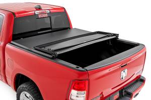 Rough Country - 41307550 | Rough Country Soft Tri-Fold Bed Cover (2019-2025 Ram 1500 Pickup 2WD/4WD | 5'7" Bed) - Image 5