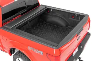 Rough Country - 46220551A | Rough Country Retractable Bed Cover (2015-2020 F150 | 2017-2020 Raptor) - Image 2