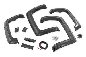 A-C11412-GAN | Rough Country Defender Fender Flares For Chevy Silverado 1500 (2014-2018) / Silverado 2500HD (2015-2019) | 6' 7" & 8' Bed, Silver