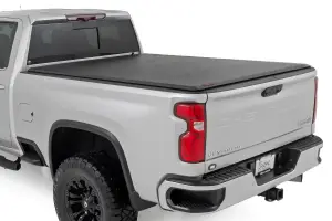 42120690 | Rough Country Soft Roll Up Bed Cover (2020-2025 Silverado, Sierra 2500 HD, 3500 HD 2WD/4WD | 6'9" Bed)
