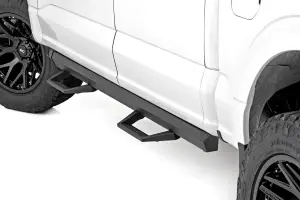 51141 | Rough Country SRL2 Adjustable Aluminum Step (2015-2024 F150 2WD/4WD | 2017-2024 F250, F350 super Duty 2WD/4WD)