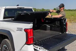 Rough Country - 47415551B | Rough Country Hard Low Profile Bed Cover (2024-2025 Tacoma 2WD/4WD | 5' Bed) - Image 13