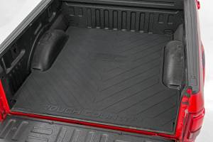 RCM676 | Rough Country Bed Mat With RC Logo (2009-2018 Ram 1500 2WD/4WD | 2010-2024 Ram 2500, 3500 2WD/4WD | 6'4" Bed)