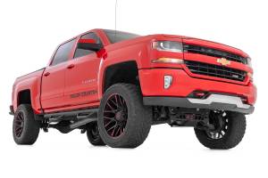 RCC1489QCA | Rough Country Cab Length Nerf Steps (2014-2018 Silverado, Sierra 1500 2WD/4WD | Extended Cab, 6'7" Bed)