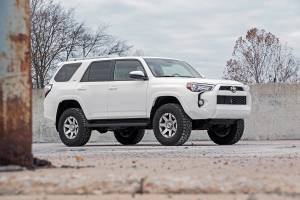 Rough Country - 76658RED | Rough Country 3 Inch Lift Kit For Toyota 4Runner | Red Finish Arm, Vertex Coilovers With V2 Rear Shocks - Image 2