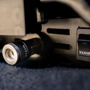 VIAIR - 92865 | VIAIR Automatic Quick Connect Coupler | 1/4" (M), With VIAIR Logo - Image 2