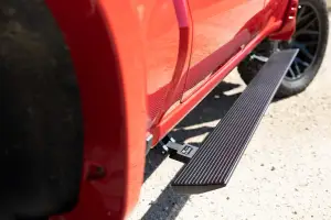 PSR51920 | Rough Country Power Retractable Running Boards With LED Lights (2019-2025 Silverado, Sierra 1500, 2500 HD, 3500 HD 2WD/4WD | Crew Cab)