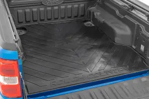 RCM669 | Rough Country Bed Mat With RC Logo (2022-2024 Maverick AWD/FWD | 4'6" Bed)