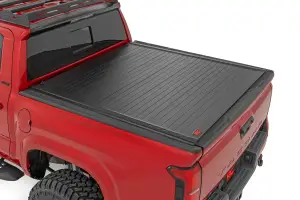 50415551 | Rough Country Hard Roll Up Bed Cover For Toyota Tacoma (2024-2025) | 5' Bed