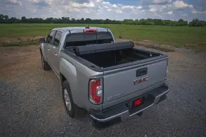 Rough Country - 50120500 | Rough Country Hard Roll Up Bed Cover For Chevrolet Colorado / GMC Canyon (2015-2022) | 5' Bed - Image 14