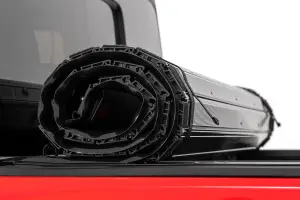 Rough Country - 50620500 | Rough Country Hard Roll Up Bed Cover For Jeep Gladiator JT 4WD (2020-2025) | 5' Bed - Image 2