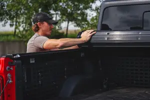 Rough Country - 50620500 | Rough Country Hard Roll Up Bed Cover For Jeep Gladiator JT 4WD (2020-2025) | 5' Bed - Image 8